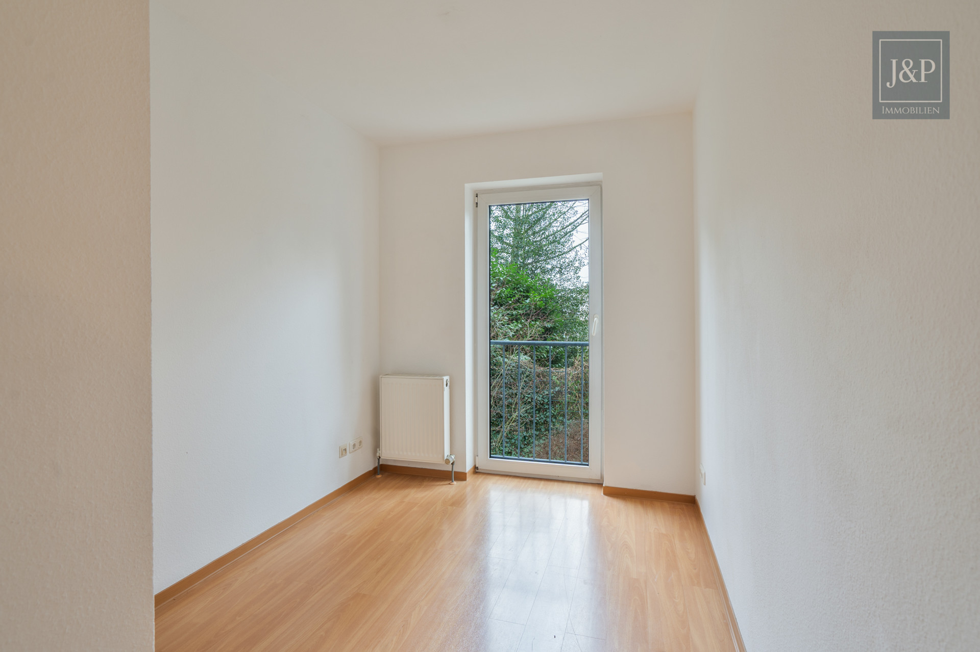 RESERVEIRT - Einzigartige Maisonette mit Gäste-WC, Gartenzugang (400qm) + TG-Stellplatz - Arbeitszimmer