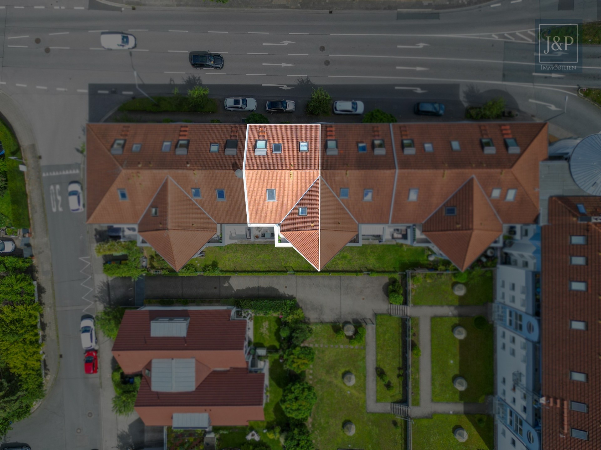 Lichtdurchflutete Maisonettewohnung mit traumhaftem Blick ins Grüne in Rüsselsheim - Draufsicht