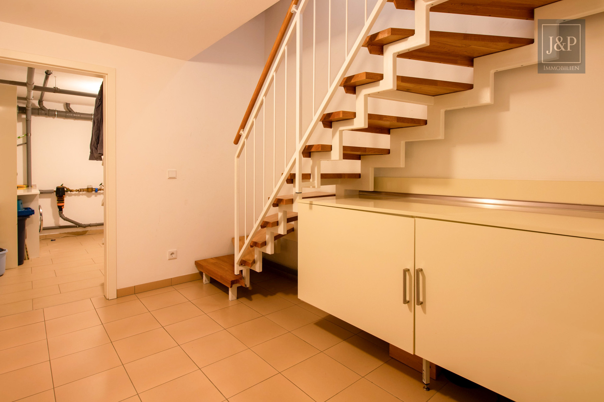 Luxus und Energieeffizienz kombiniert - Genießen Sie Ihr Zuhause mit Dachterrasse! - Keller