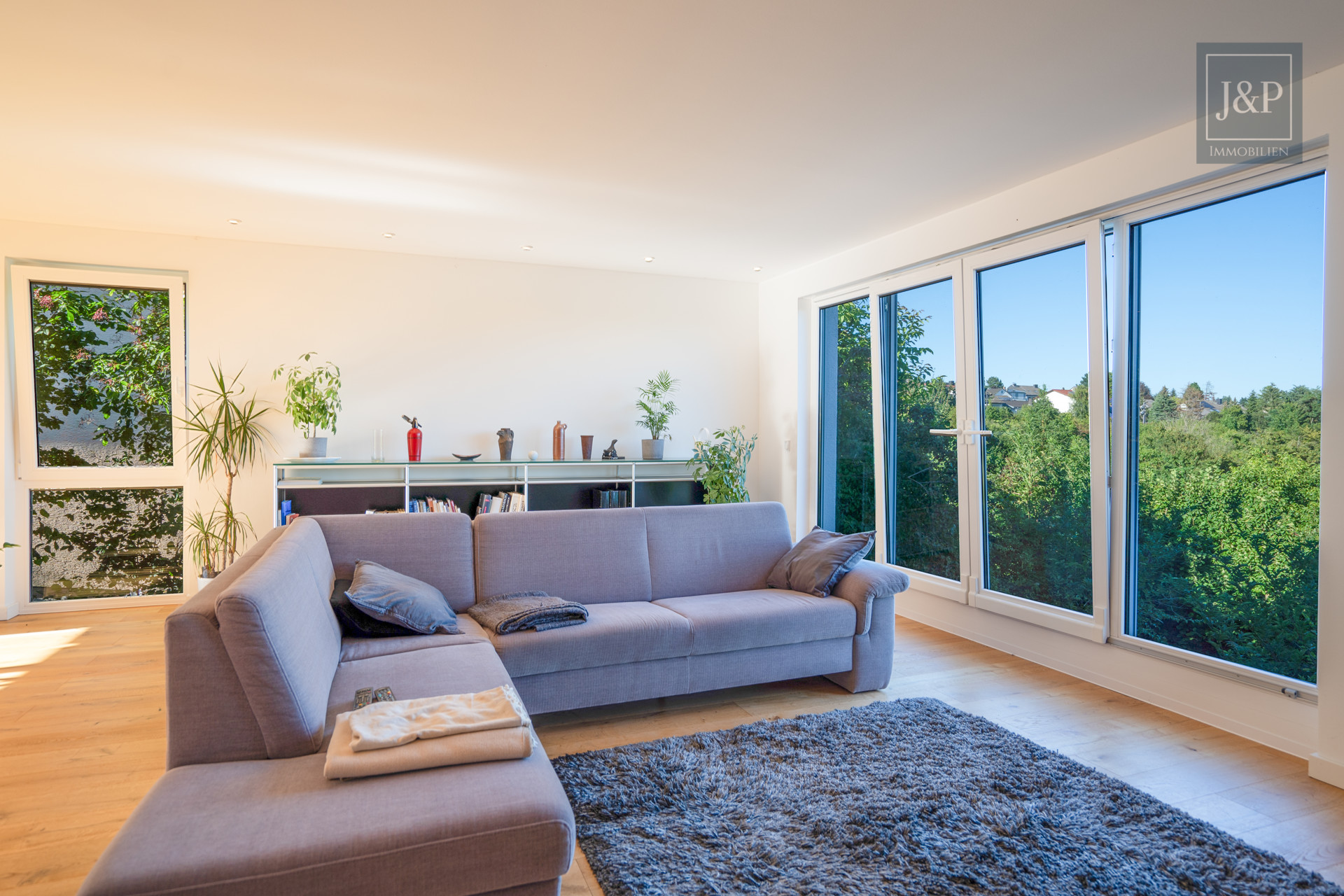 Vollsaniertes Architektenhaus mit Einliegerbereich und Weitblick direkt am Feldrand - Wohnen