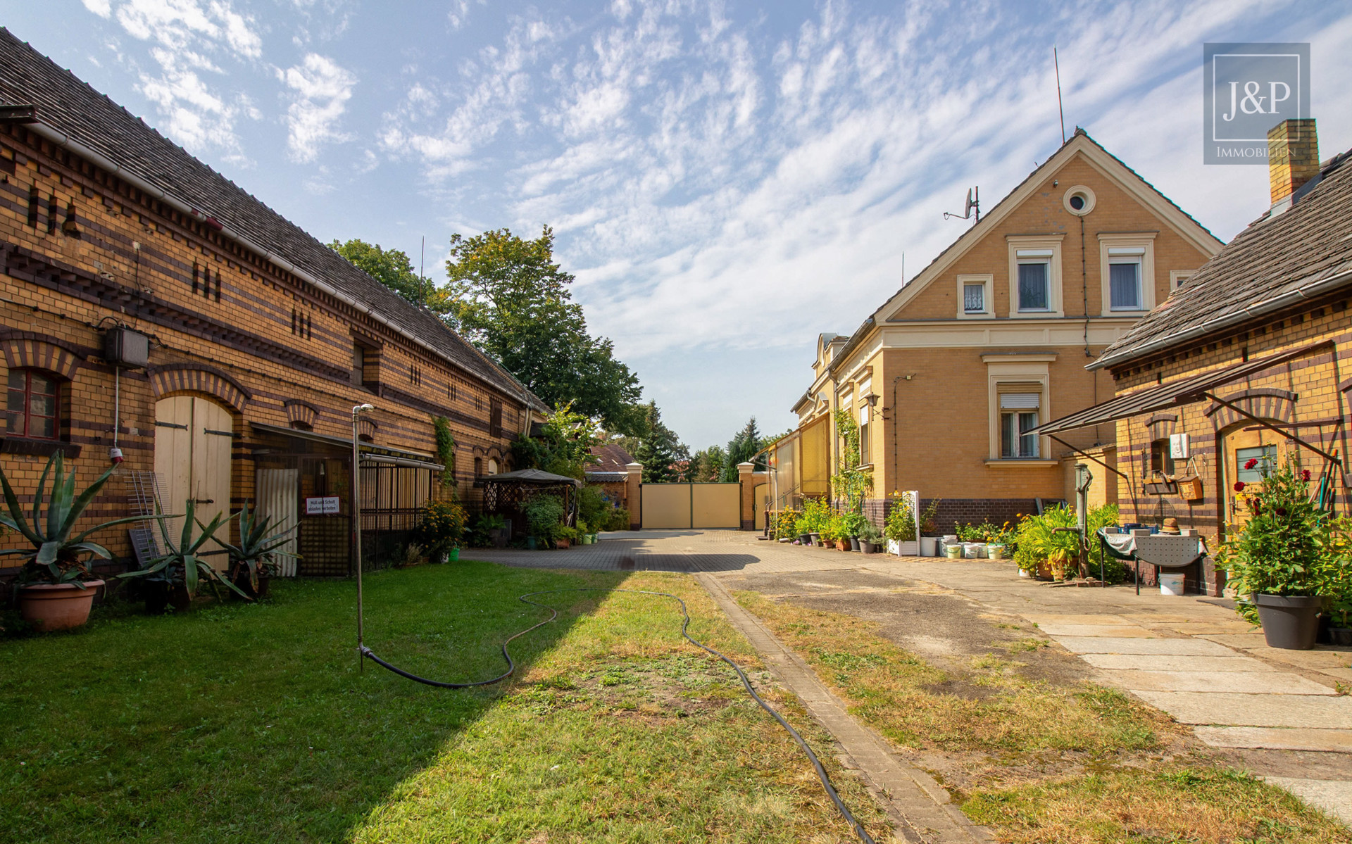 Historischer 3-Seiten-Hof in Lübben: Ihr Traum vom Landleben im Herzen des Spreewalds - 3-Seiten-Hof