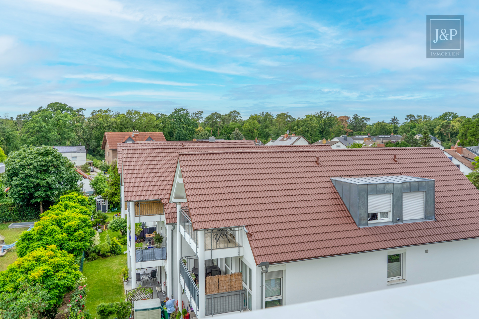 Lichtdurchflutete Maisonettewohnung mit traumhaftem Blick ins Grüne in Rüsselsheim - Aussicht