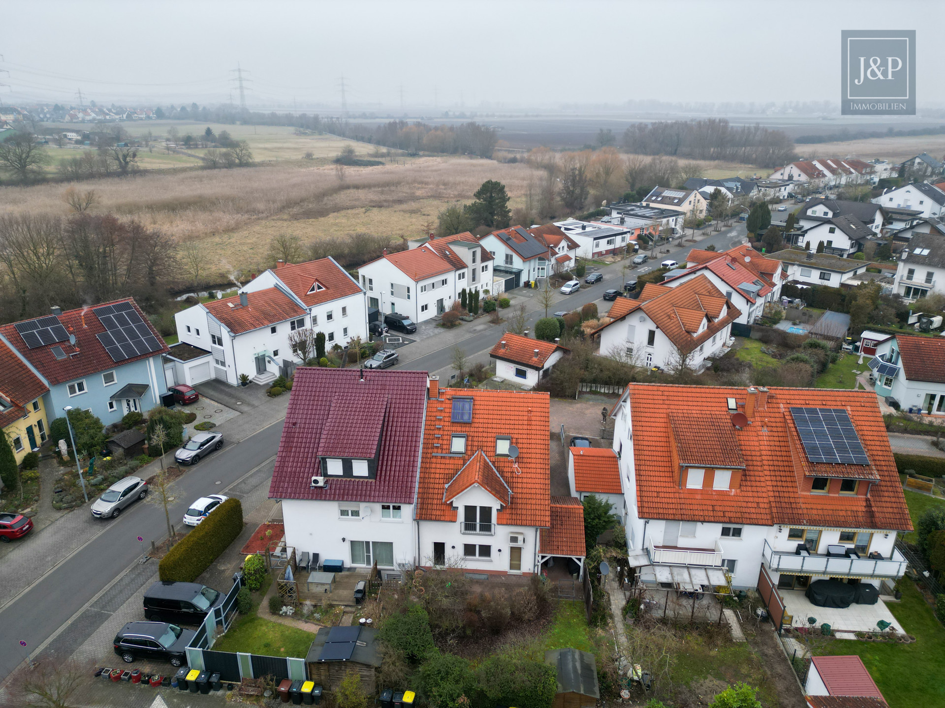 Architektonisches Highlight: Großzügige Doppelhaushälfte mit Luftraum & Smarthome - Umgebung